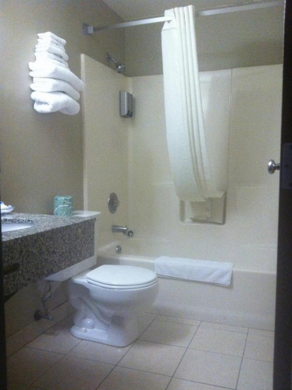 Super 8 by Wyndham Bridgeview/Chicago Area image 16